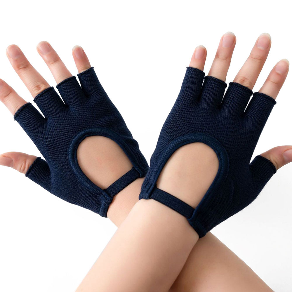 ถุงมือโยคะแบบครึ่งนิ้วกันลื่น  - Pilates Yoga Aerial บทวิจารณ์และราคา